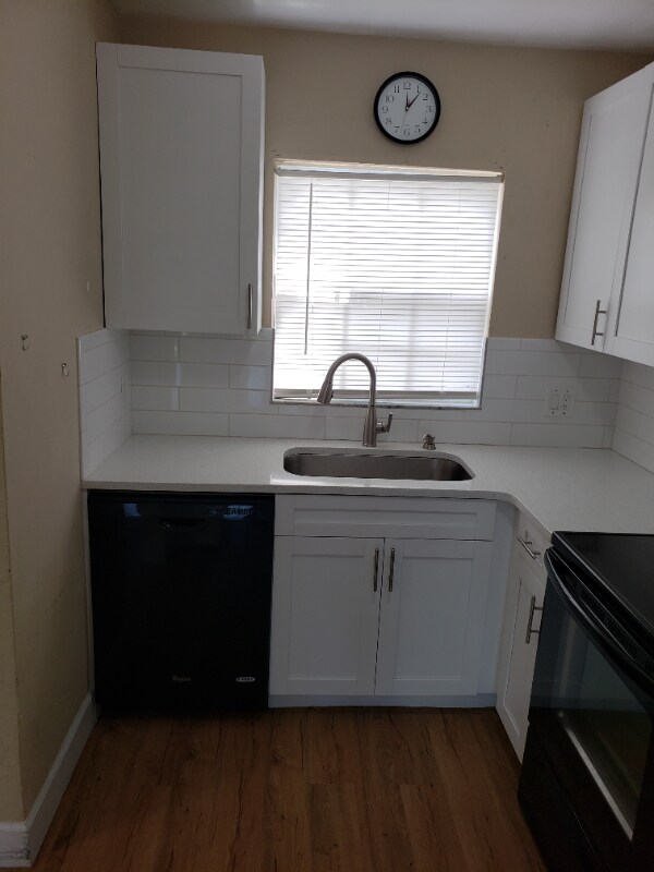 Foto del edificio - 26560 Southern Pines Dr