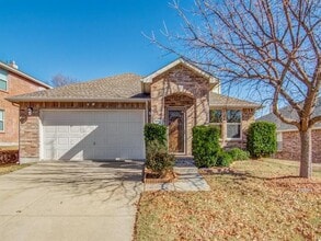 Building Photo - 13120 Barbarosa Dr