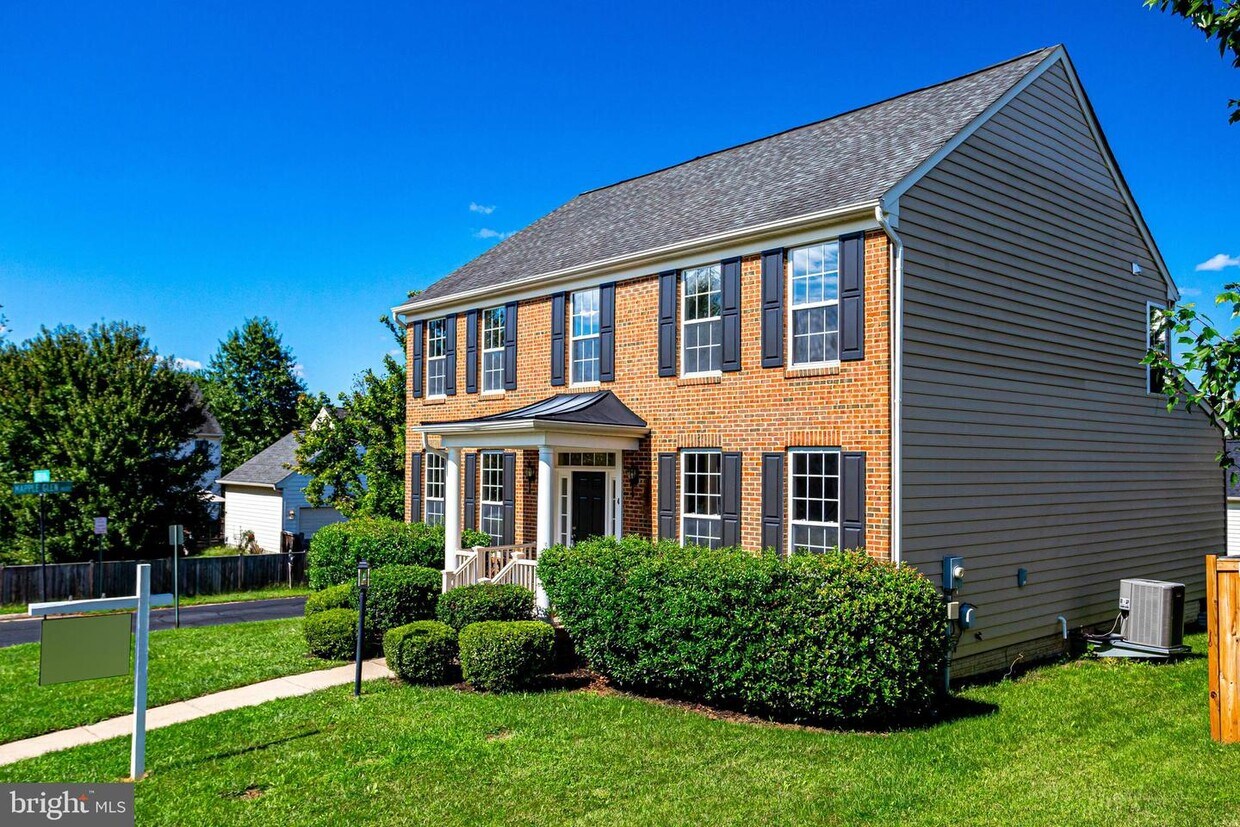 4 Cooper Run St, Lovettsville, VA 20180 House Rental in Lovettsville