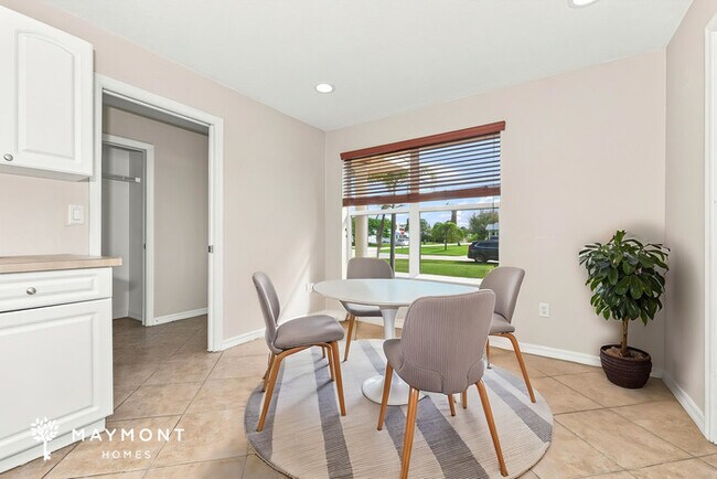 Foto del edificio - 2095 SE Joyner Cir