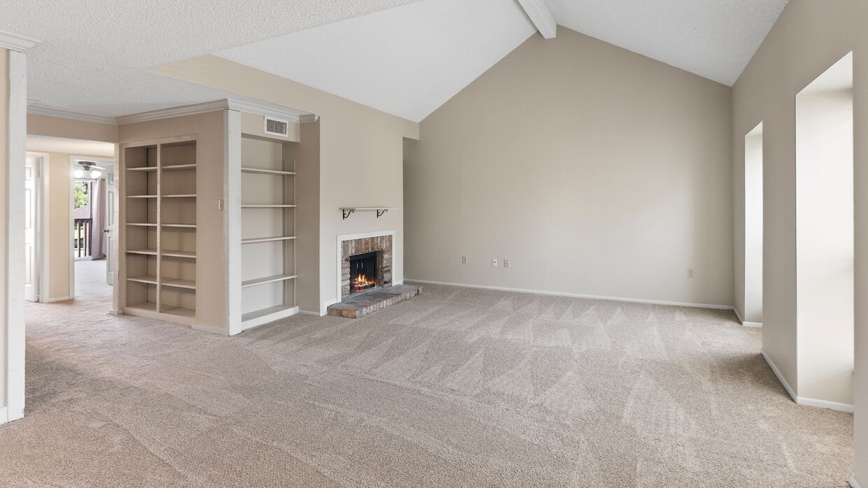 Primary Photo - 2 Bedroom Upstairs Condo - Community Pool
