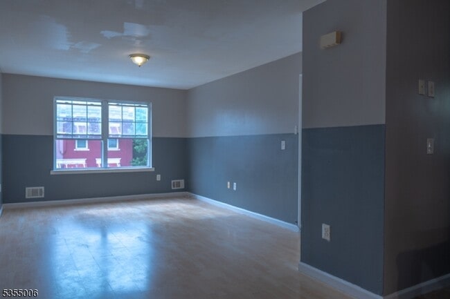 Building Photo - 239 N 19th St