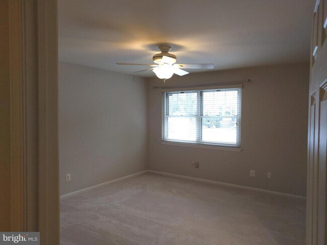 Building Photo - 66 Ramsgate Ct