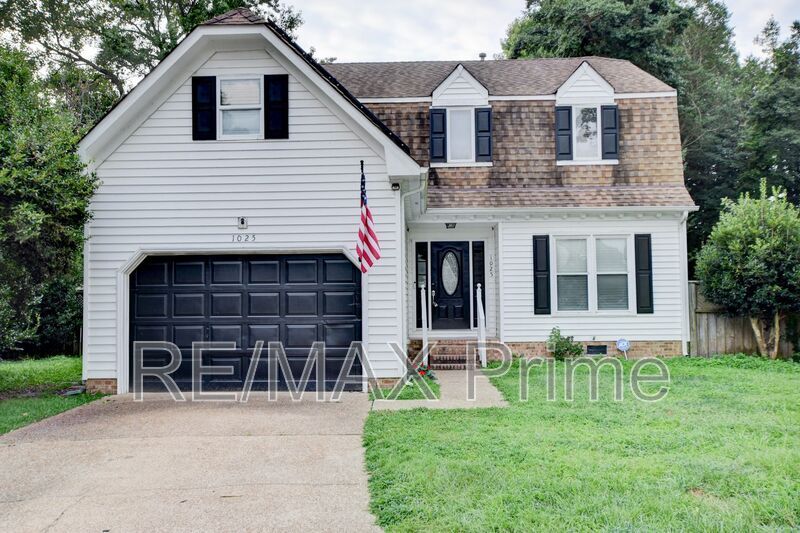 Foto principal - 1025 Still Meadow Ct