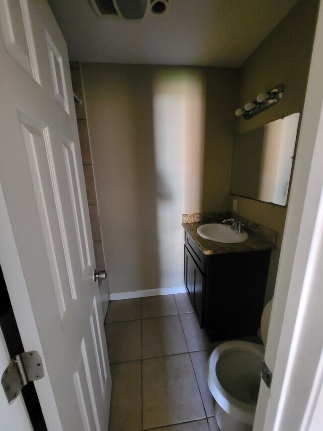 Foto del edificio - 9628 El Scott Ave