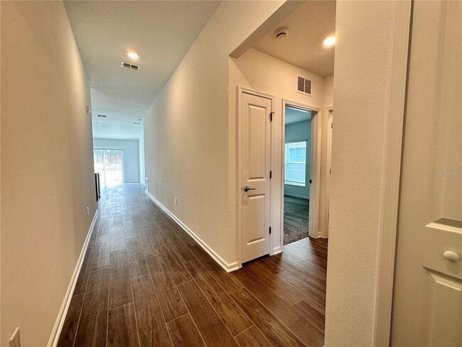 Building Photo - 309 Loch Ct