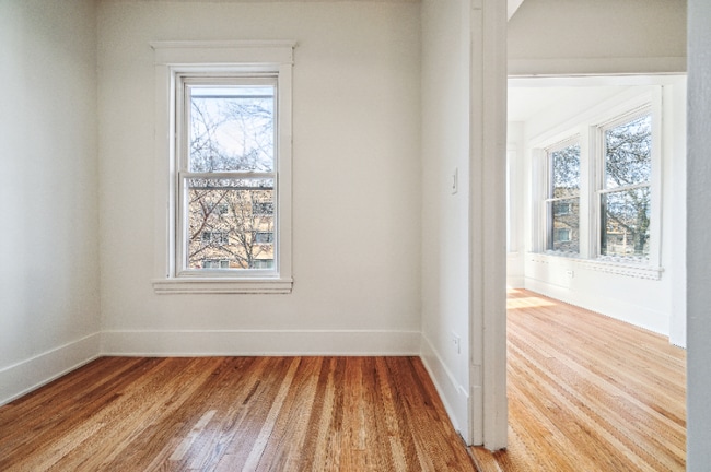 Photo - 1928 Harrison St Apartment