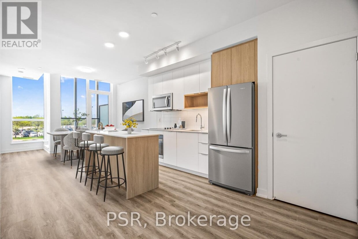 Photo principale - 4235-4235 Confederation Pkwy