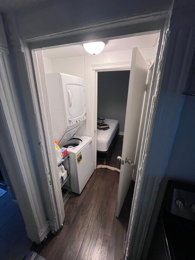Foto del edificio - 2123 Wesley Ave