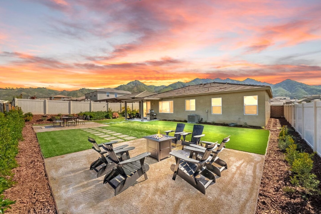 Primary Photo - 7906 Montecito Ln