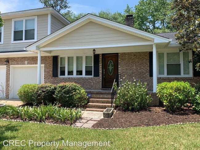 Building Photo - 4 br, 3 bath House - 883 Melrose Drive