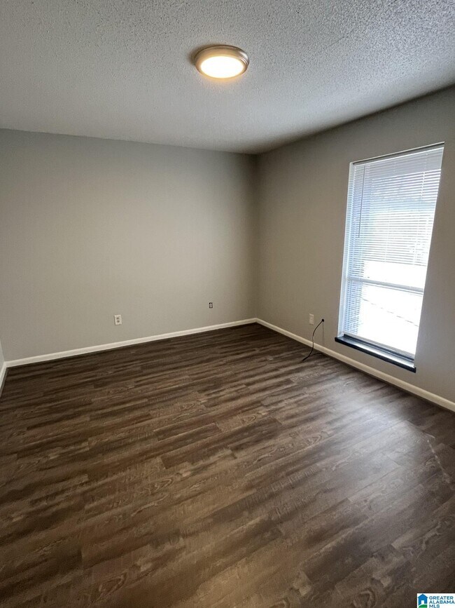 Foto del edificio - 1340 32nd St S