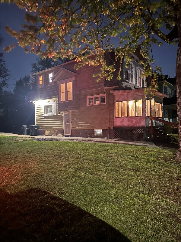 Foto del edificio - 1169 Pingree St