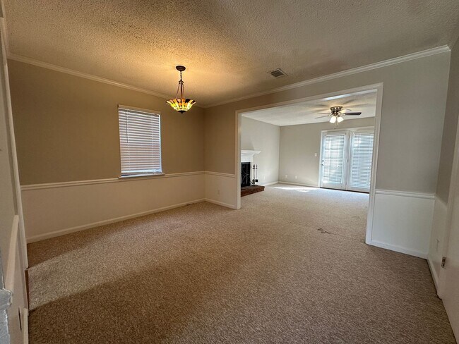 Building Photo - Bartram Place - Richmond