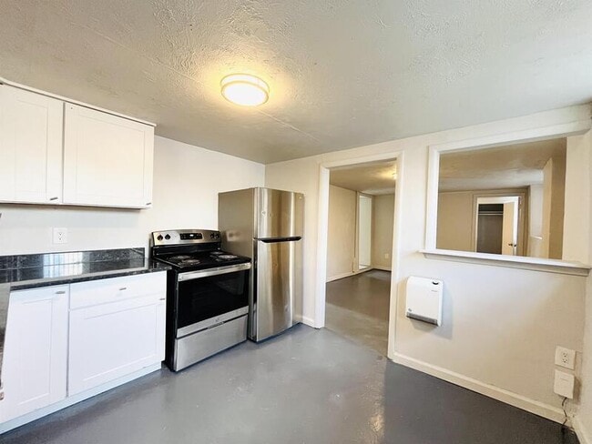 Photo - 1401 S W Temple St Apartment