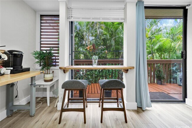 Foto del edificio - Makaha Valley Plantation 2 bedroom unit
