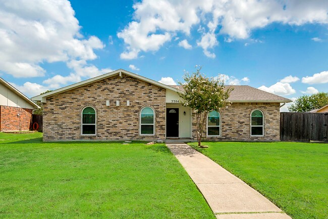Foto del edificio - 3304 Crater Ln