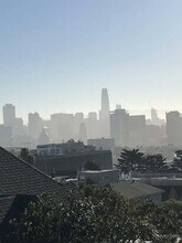 Building Photo - 89 Roosevelt Way