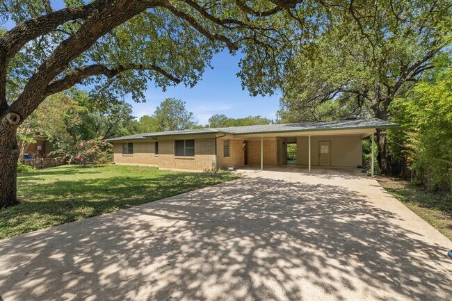 Foto del edificio - 2414 Havenside Dr