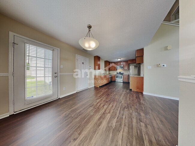 Building Photo - 12638 Endurance Dr