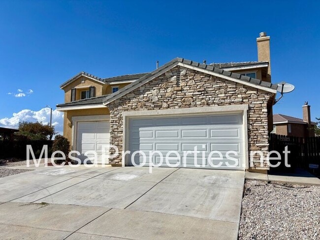 Building Photo - 13720 Thrush Ct