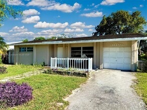 Building Photo - 11460 NW 37th St