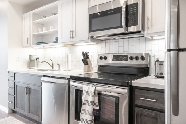 Interior Photo - Art Bloc