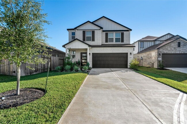 Building Photo - 123 Alset Dr