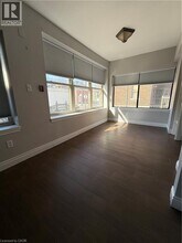 Building Photo - 947 Main St E