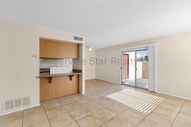 Foto del edificio - 1452 N 54th Ln