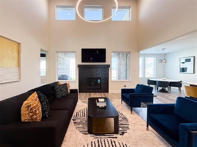 Foto del edificio - 1308 Redbrick Ln