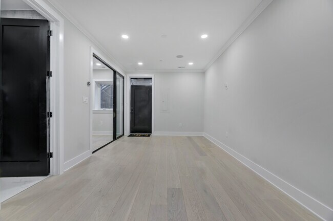 Foto del edificio - 2305 Nicholson St SE