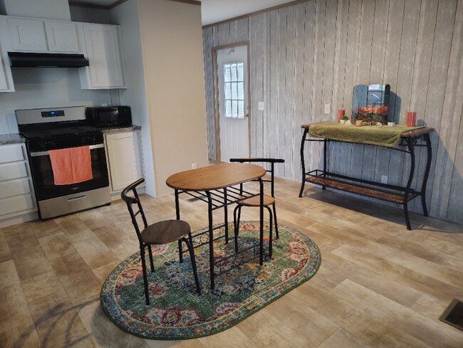 Foto del edificio - 2220 Montague Ave