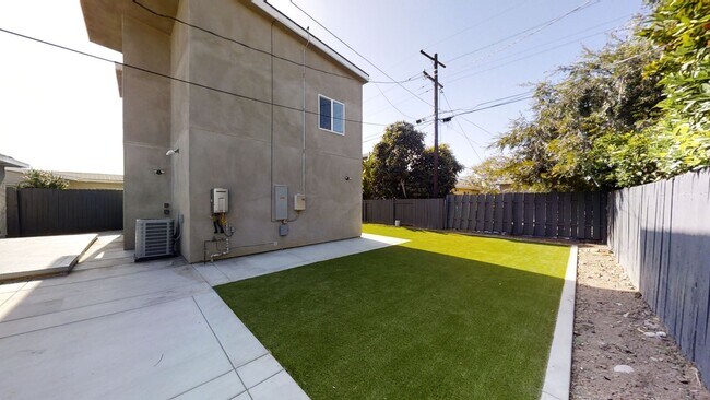 Foto del edificio - Cozy 4BR 2 BA on Dorothy Dr