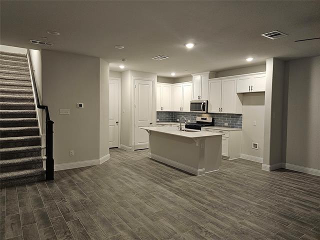 Building Photo - 4101 Shavano Dr