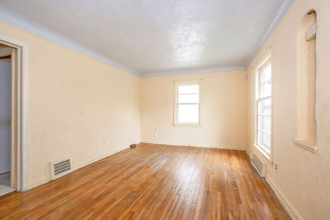 Foto del edificio - 4352 Ingleside Rd