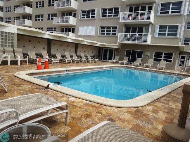 Building Photo - 133 N Pompano Beach Blvd