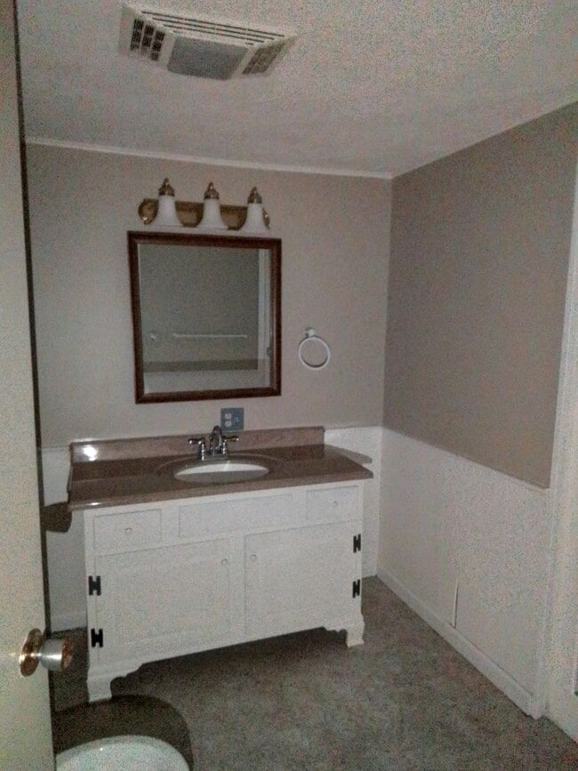 Foto del edificio - 3 BR 2 BA Horse and 1 small dog okay on ju...