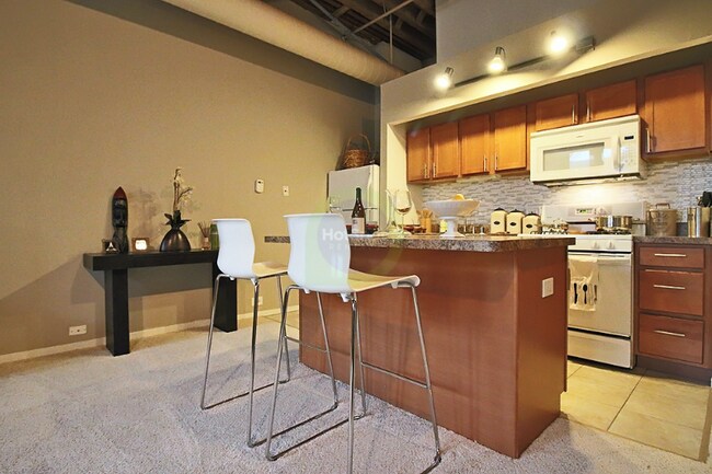 Foto del edificio - 1358 N Wells St
