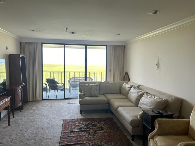 Foto del edificio - 1 Marina Dr