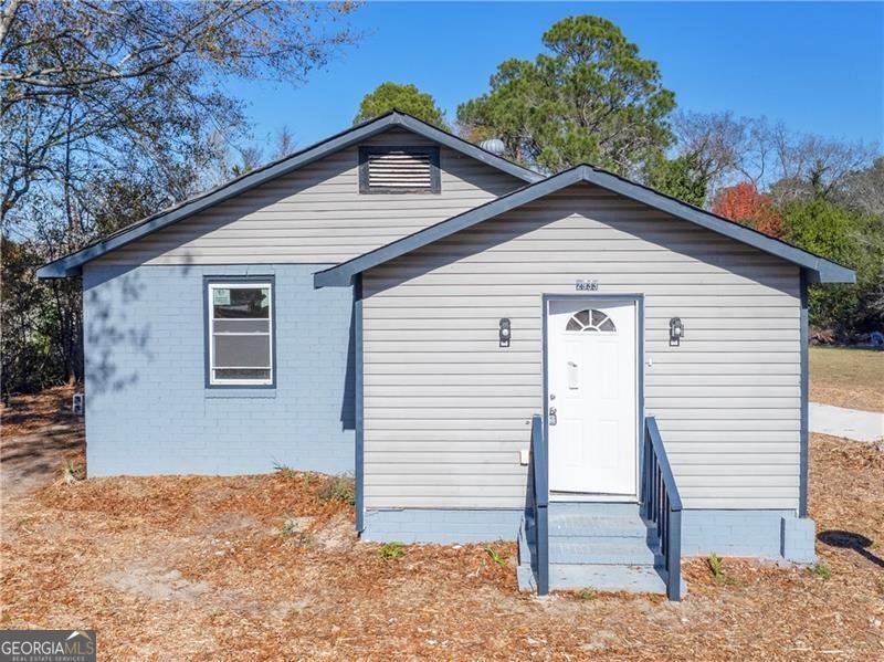 Primary Photo - 2933 Columbus Rd