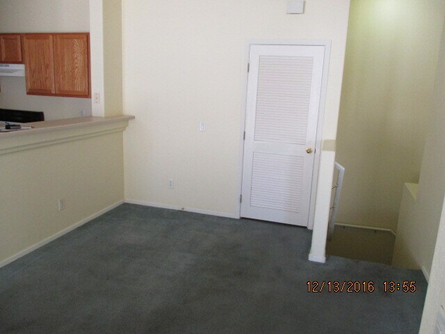 Foto del edificio - 6405 Rusticated Stone Ave