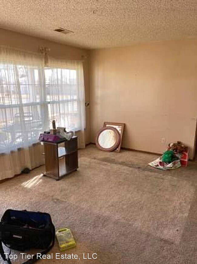 Building Photo - 4 br, 2 bath House - 1701 Regency Boulevard