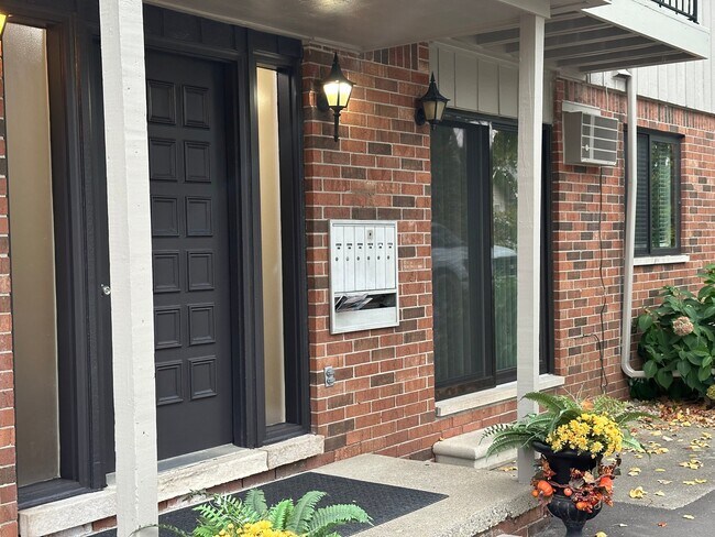 Foto del edificio - 1280 Dewey St