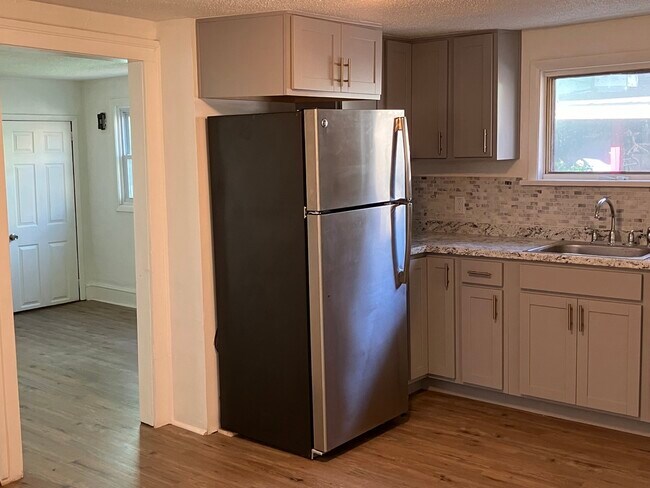 Foto del edificio - 1130 Blair Ave