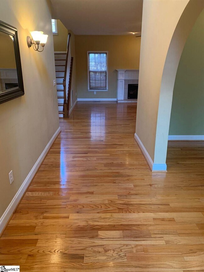 Foto del edificio - 147 Red Maple Cir