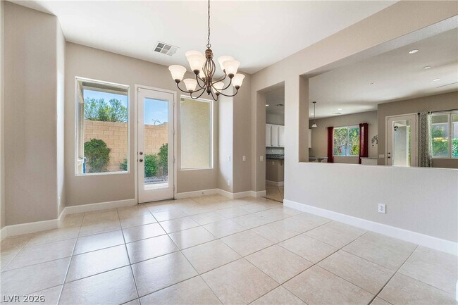 Foto del edificio - 2475 Blackcraig St