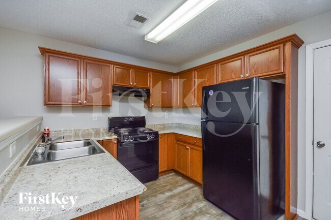 Foto del edificio - 70 Fieldview Ln