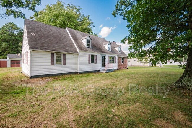Building Photo - 2340 Mill Rd