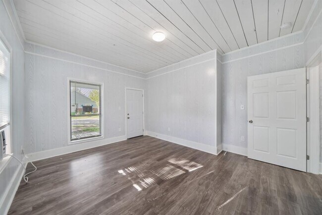 Foto del edificio - 304 Daniel St